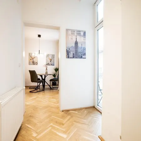 Modern And Lovely Apartment Next To Subway Station Vienne Extérieur photo