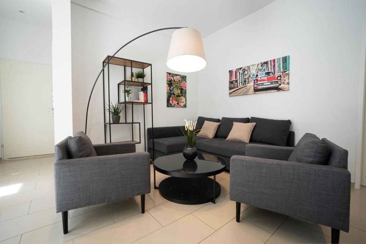 Modern And Lovely Next To Subway Station * Vienna